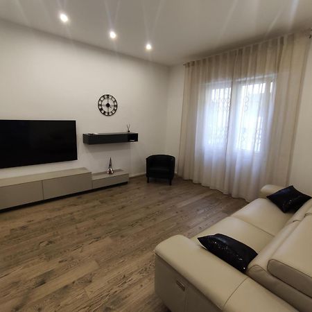 Апартаменти Casa Rolda Сесто-Фьорентіно Екстер'єр фото